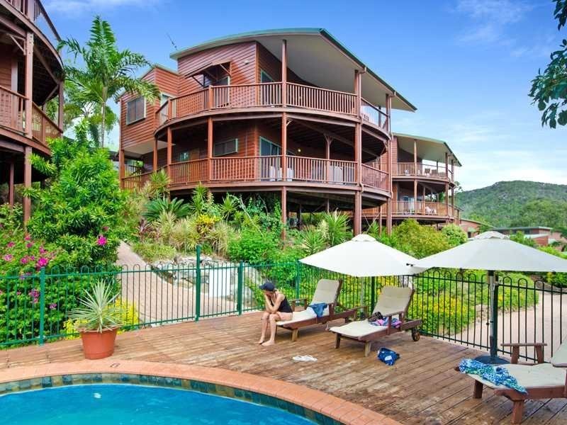 UNIT/13 Acacia Drive, Hamilton Island QLD 4803