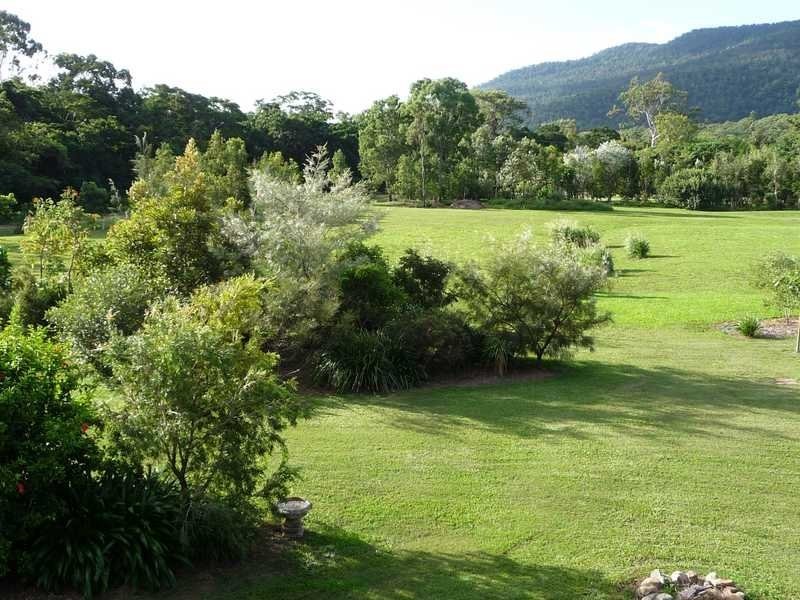 25 Langford Road, Jubilee Pocket QLD 4802