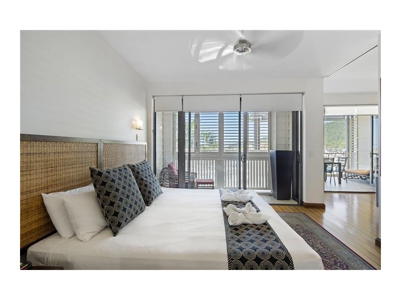 205/33 Port Drive, Airlie Beach QLD 4802