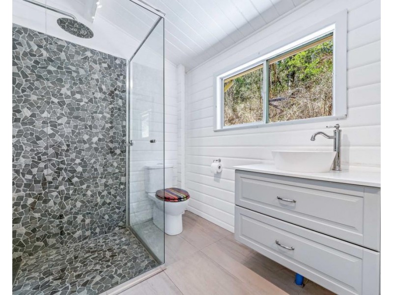 128 Orchid Road, Cannon Valley QLD 4800