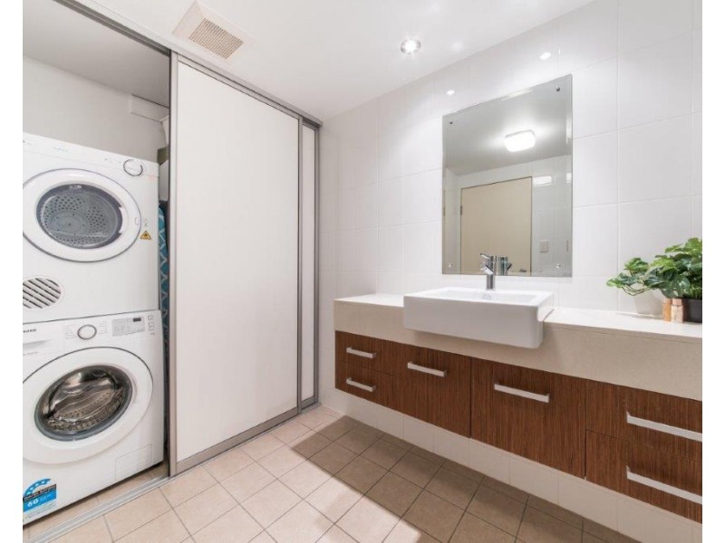 24/18 Seaview Drive, Airlie Beach QLD 4802