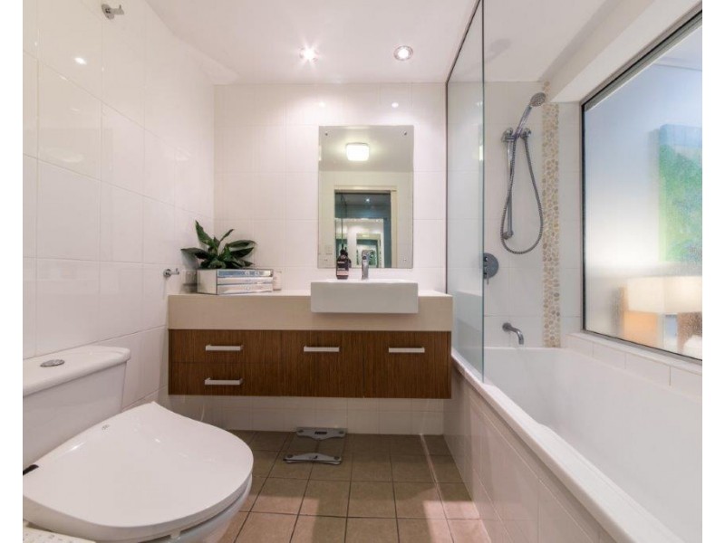 24/18 Seaview Drive, Airlie Beach QLD 4802