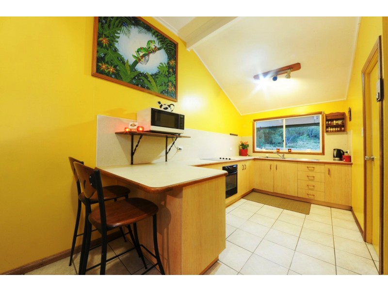 227 Sugarloaf Road, Sugarloaf QLD 4800