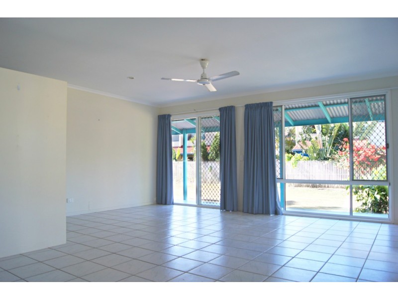 14a Erromango Drive, Jubilee Pocket QLD 4802