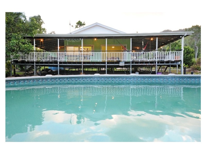 472 Sugarloaf Road, Riordanvale QLD 4800