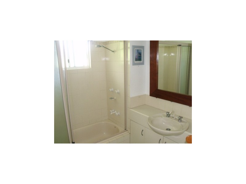 11 Wambiri Street, Cannonvale QLD 4802