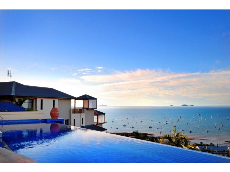 13/16 Golden Orchid Drive, Airlie Beach QLD 4802