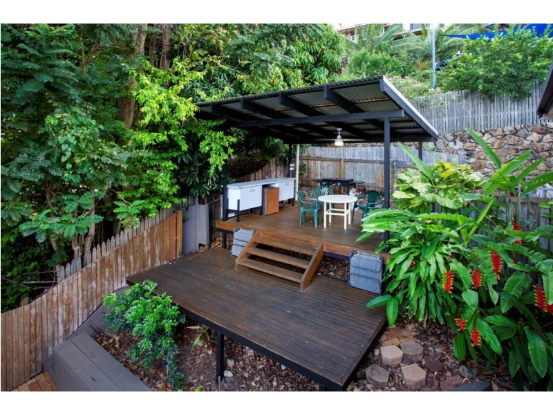 7 Kara Crescent, Airlie Beach QLD 4802