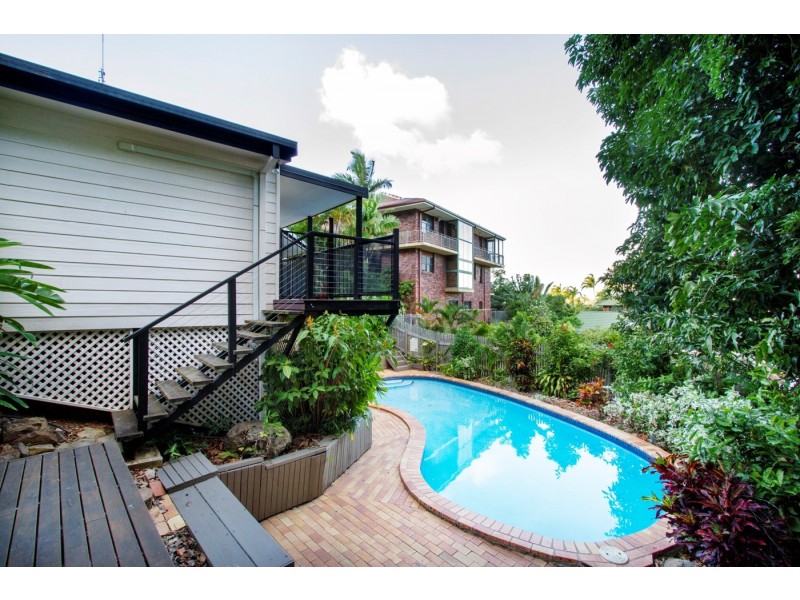 7 Kara Crescent, Airlie Beach QLD 4802