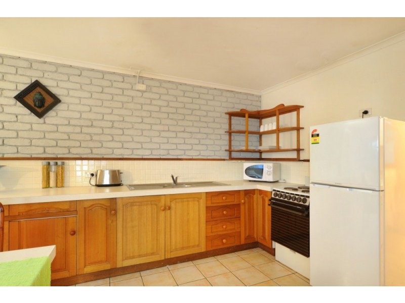 3/20 Pandanus Dr, Cannonvale QLD 4802