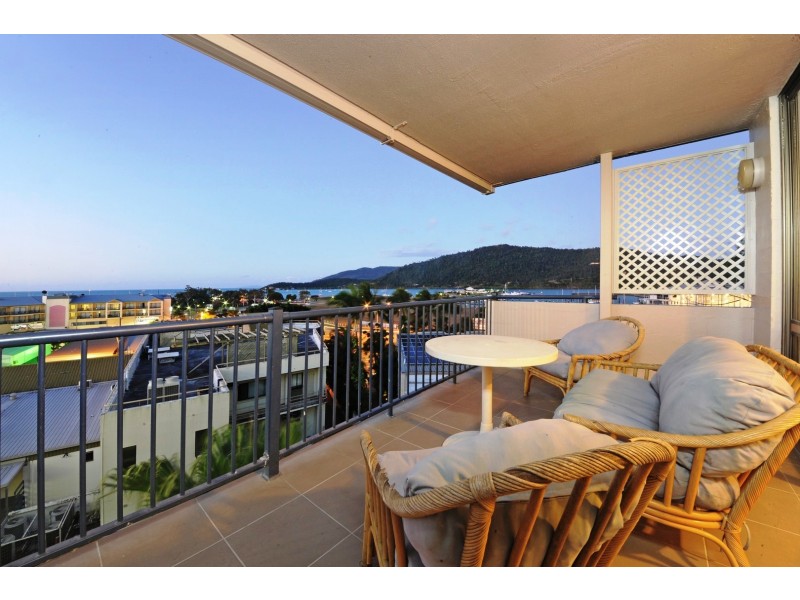 Unit 12/5 Golden Orchid Drive, Airlie Beach QLD 4802