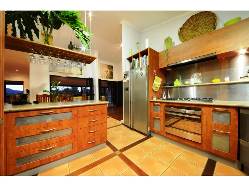 12 Orchid Road, Cannonvale QLD 4802
