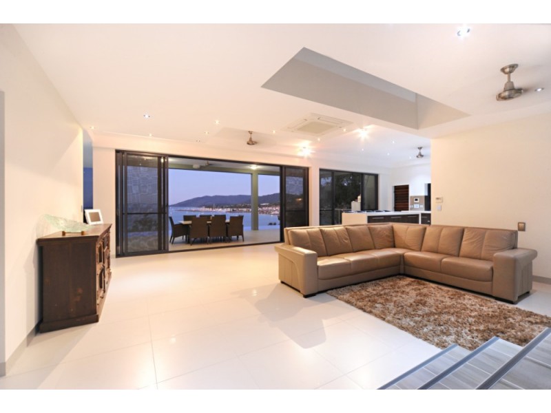 Lot 2 Jessies Way, Cannonvale QLD 4802