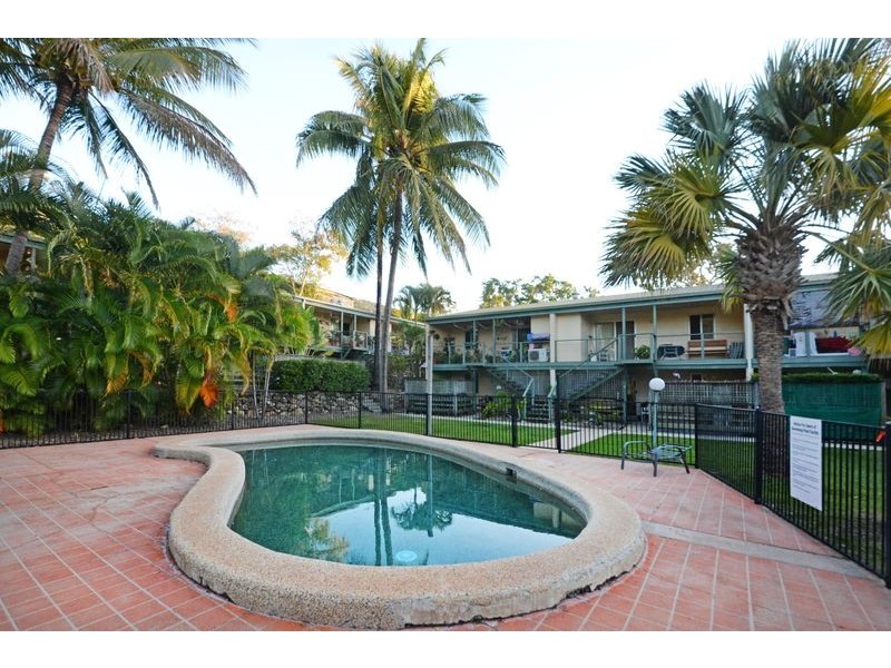 14/6 St Martins Lane, Cannonvale QLD 4802