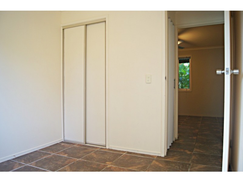 14/6 St Martins Lane, Cannonvale QLD 4802