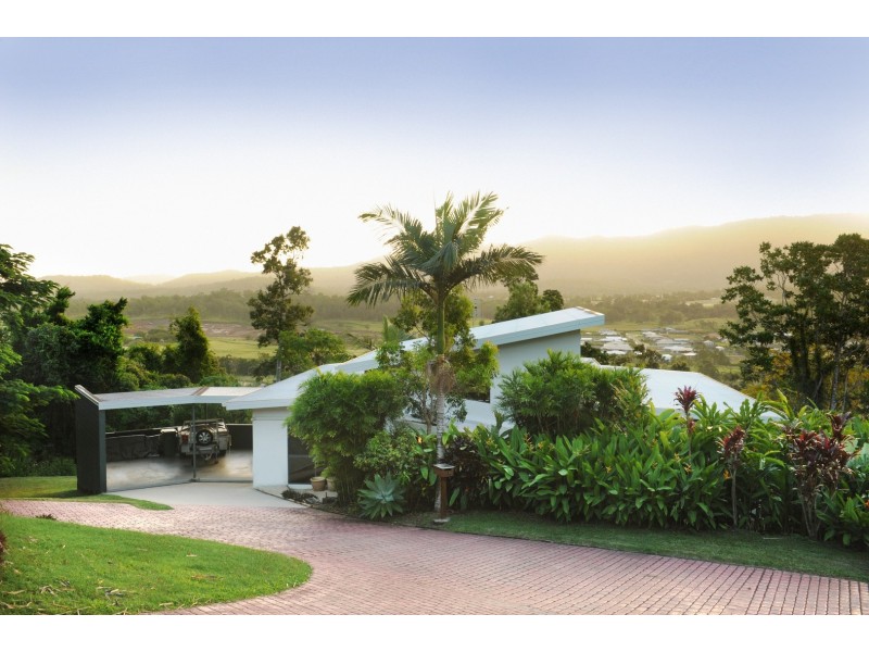 10/14 Hamilton Ave, Cannonvale QLD 4802