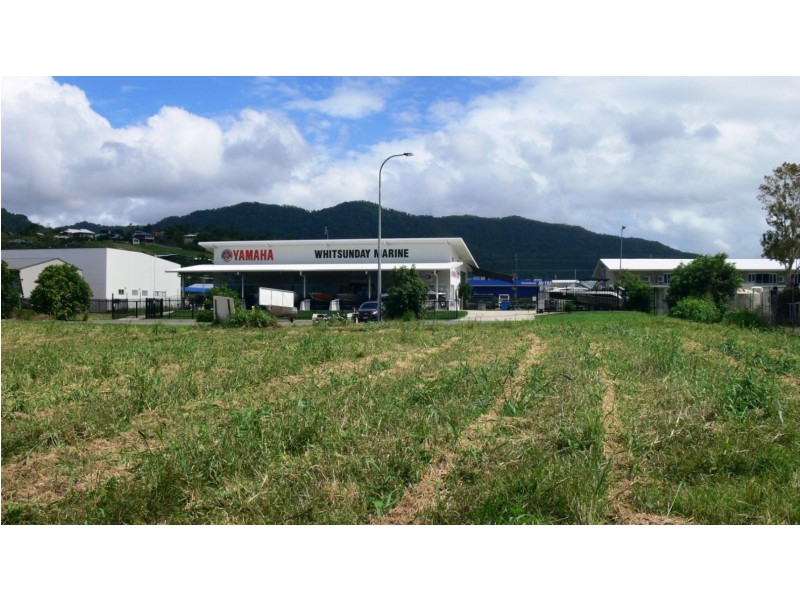 5/11 Shute Harbour Rd, Cannonvale QLD 4802