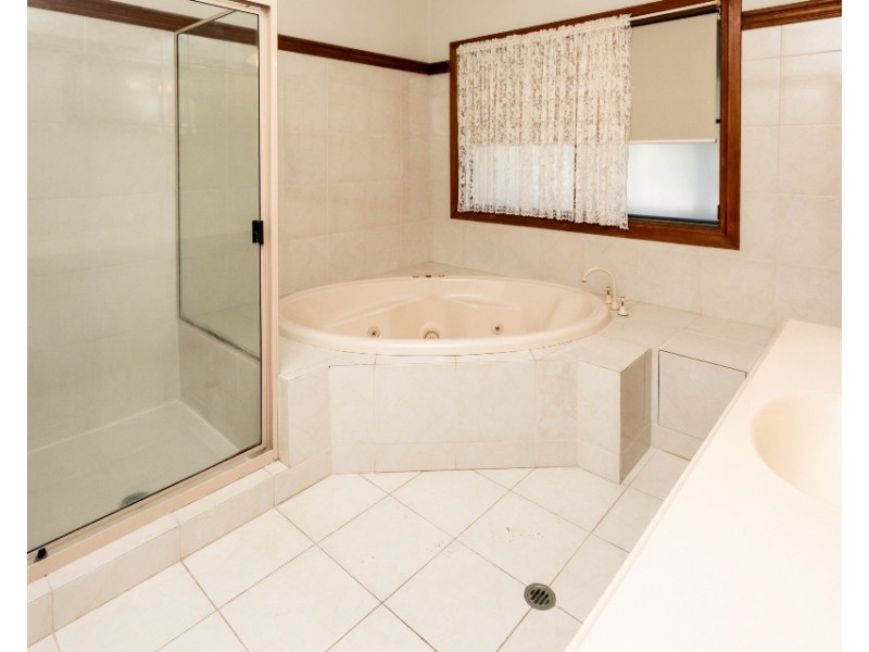 26 Macarthur Drive, Cannonvale QLD 4802