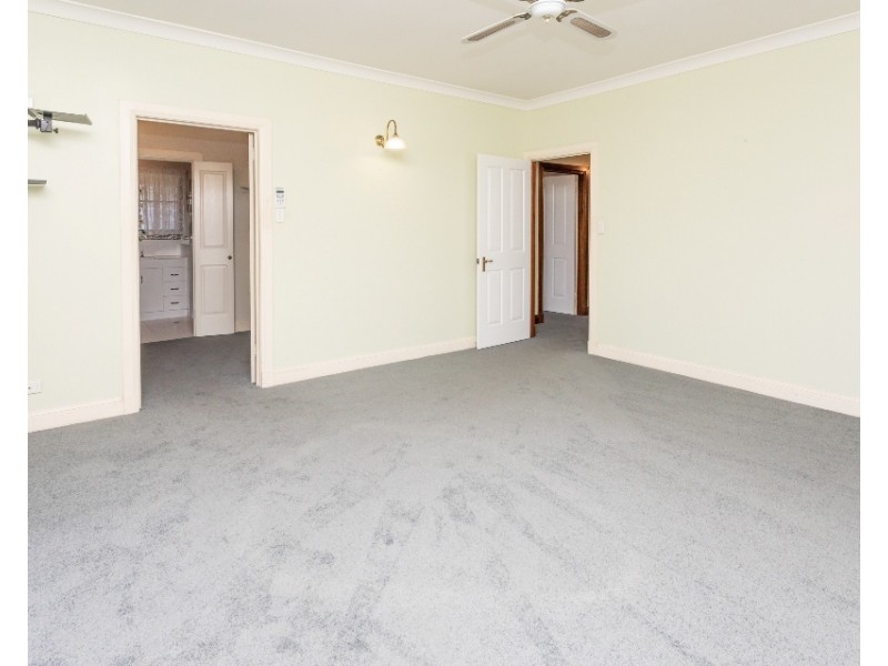 26 Macarthur Drive, Cannonvale QLD 4802