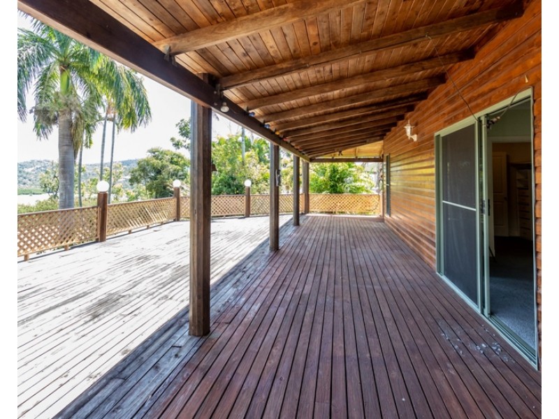 26 Macarthur Drive, Cannonvale QLD 4802
