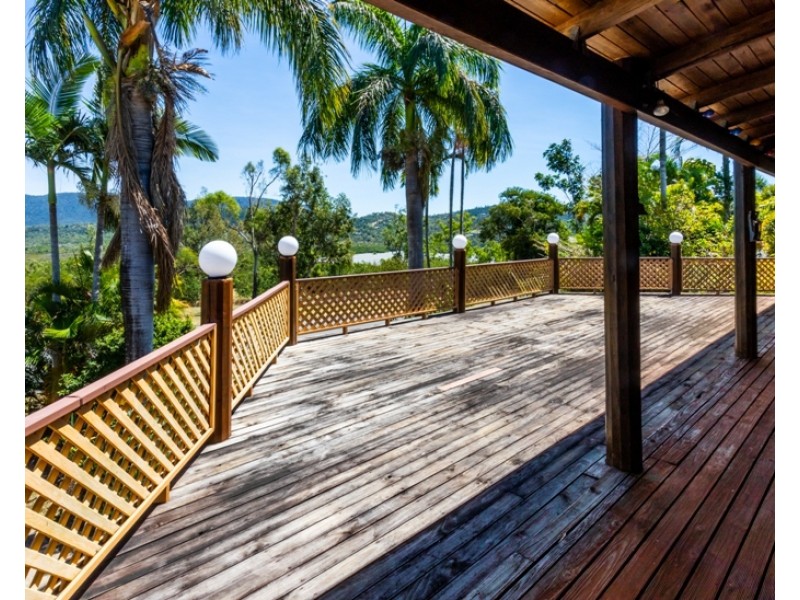 26 Macarthur Drive, Cannonvale QLD 4802