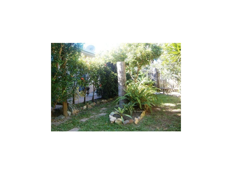 6/12 Pandanus Drive, Cannonvale QLD 4802