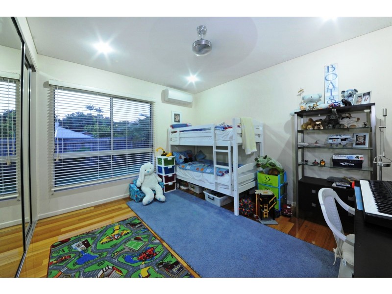 31 Eshelby Drive, Cannonvale QLD 4802