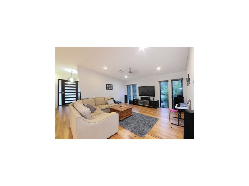 78 Country Road, Cannonvale QLD 4802