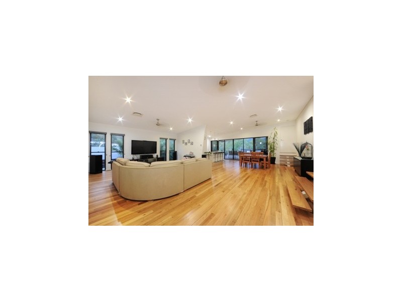78 Country Road, Cannonvale QLD 4802