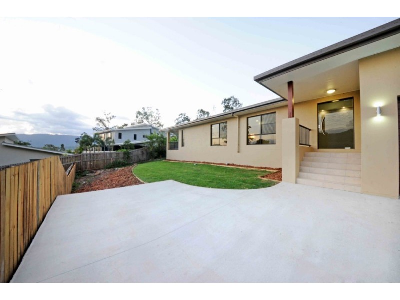 16 Johnswood Close, Cannonvale QLD 4802