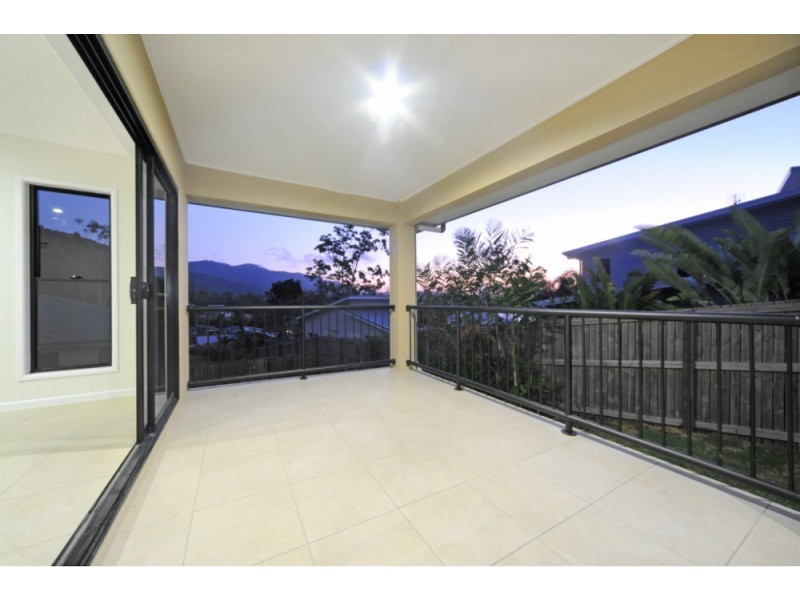 16 Johnswood Close, Cannonvale QLD 4802