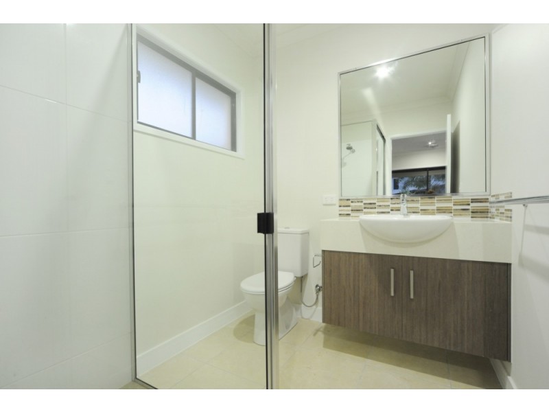 16 Johnswood Close, Cannonvale QLD 4802