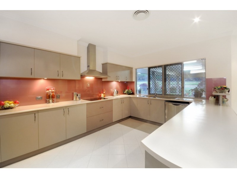 75 Galbraith Park Drive, Cannonvale QLD 4802