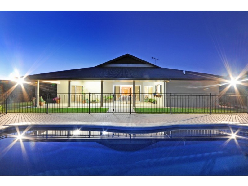 75 Galbraith Park Drive, Cannonvale QLD 4802