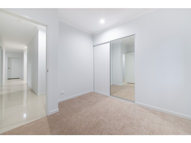 9 Scarlet Gum Crescent, Cannonvale QLD 4802