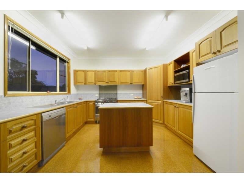 24 Moonlight Drive, Jubilee Pocket QLD 4802