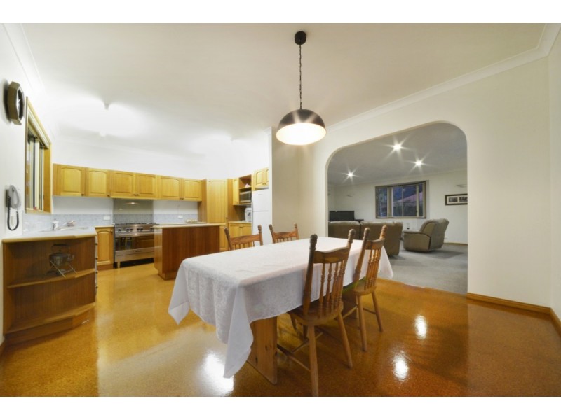 24 Moonlight Drive, Jubilee Pocket QLD 4802