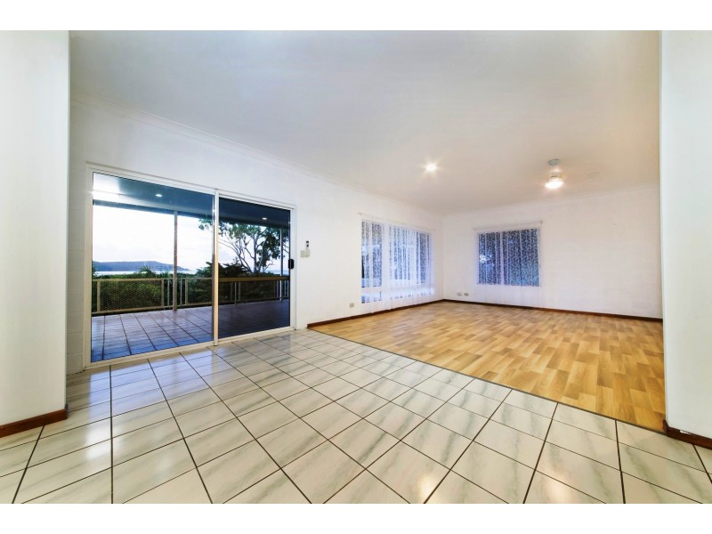 27 MacArthur Dr, Cannonvale QLD 4802