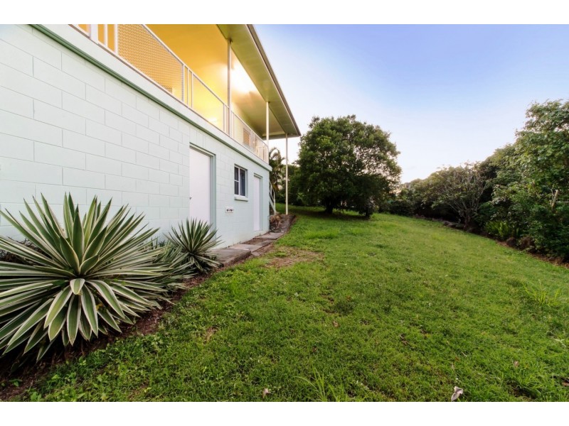 27 MacArthur Dr, Cannonvale QLD 4802