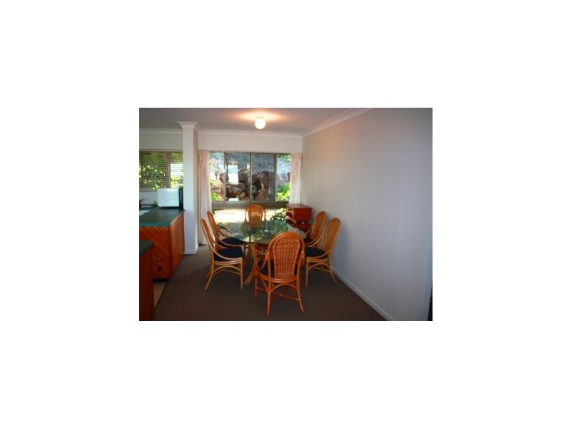 21/2 Eshelby Drive, Cannonvale QLD 4802