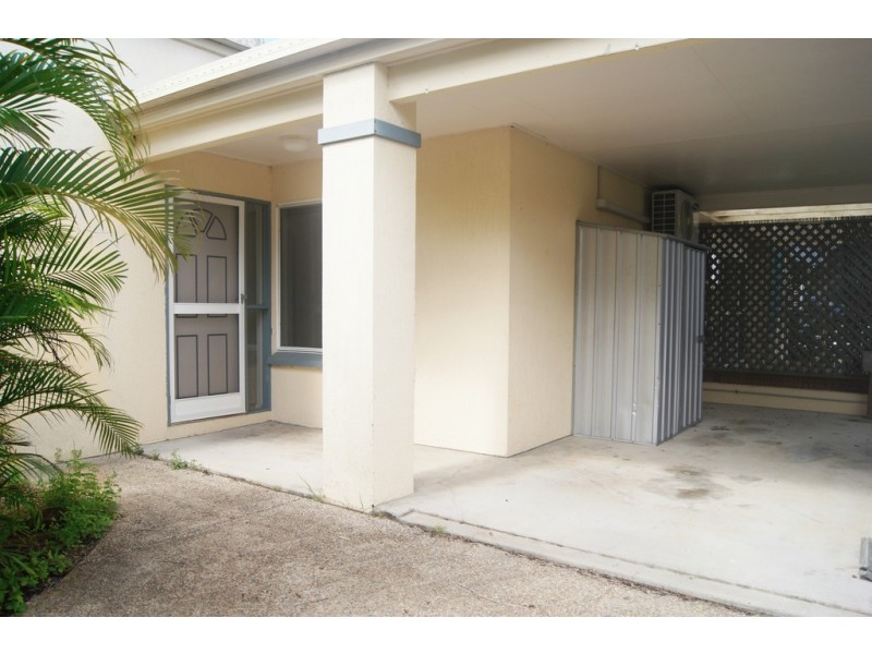 16 Valley Drive, Cannonvale QLD 4802