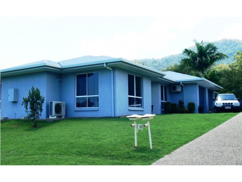 2/20 Banksia Court, Cannonvale QLD 4802