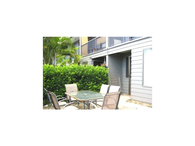 6/9 Salmon Street, Cannonvale QLD 4802