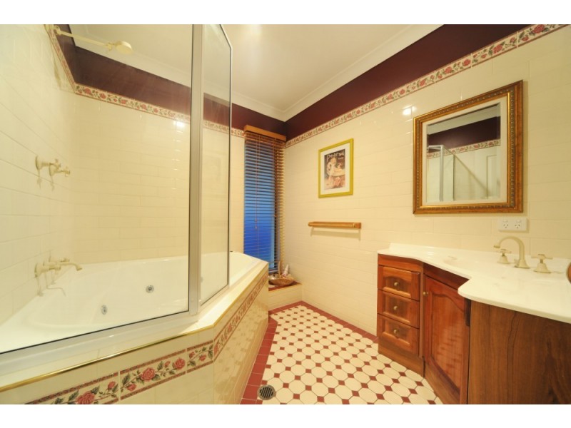 57 Parkwood Terrace, Cannonvale QLD 4802