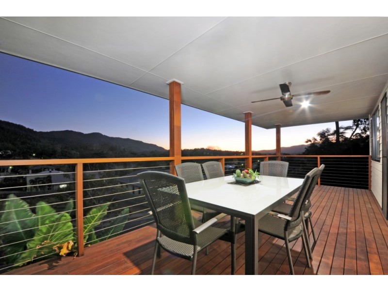65 Country Road, Cannonvale QLD 4802