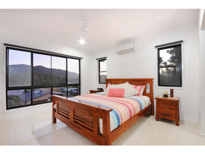 65 Country Road, Cannonvale QLD 4802