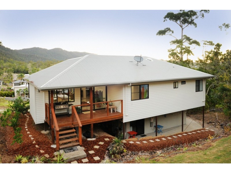 65 Country Road, Cannonvale QLD 4802