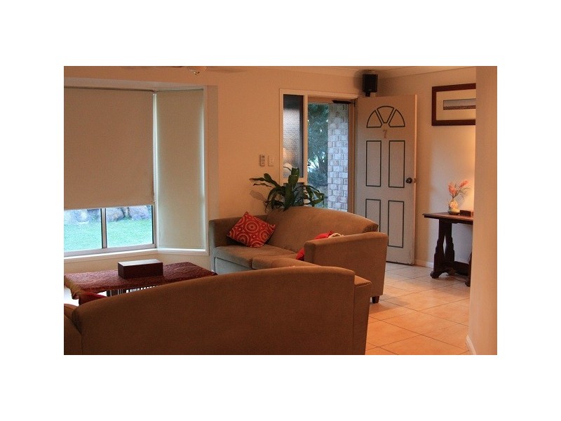 7 Phoenix Court, Jubilee Pocket QLD 4802