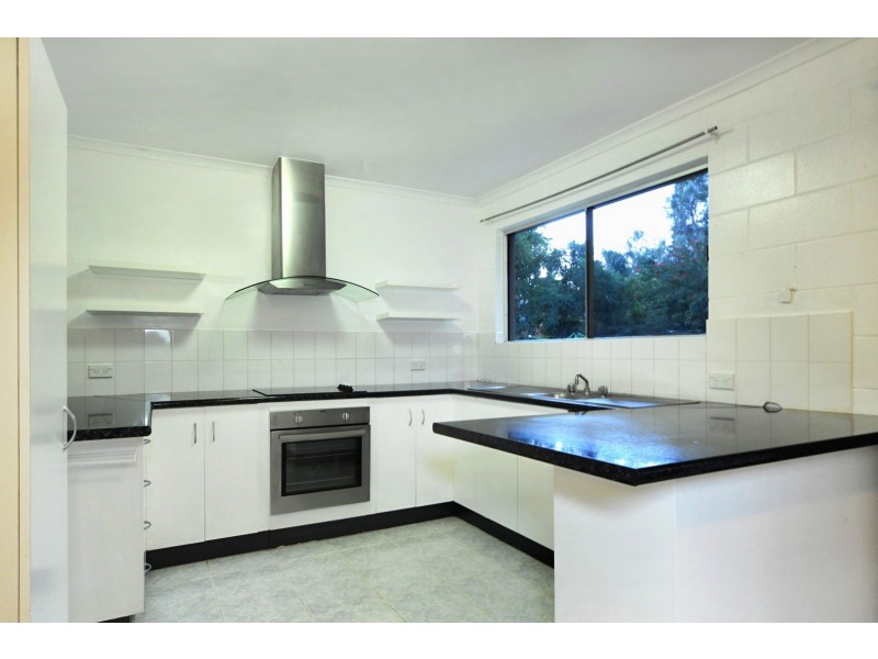 11 Stormvogel Dr, Jubilee Pocket QLD 4802