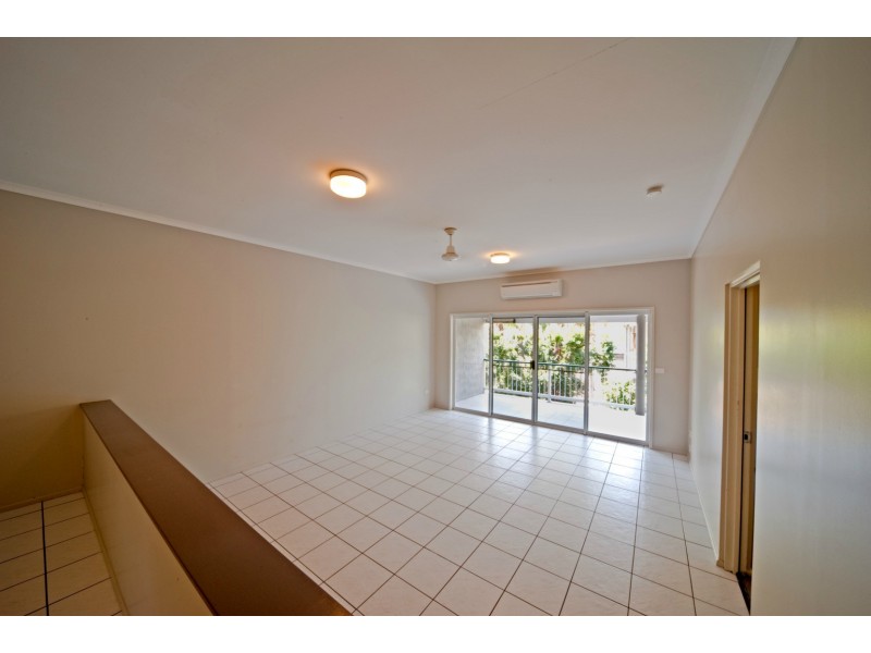 9b/10 Island Drive, Cannonvale QLD 4802